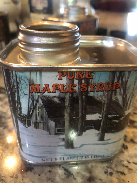 Maple syrup in Vintage Maple syrup tin